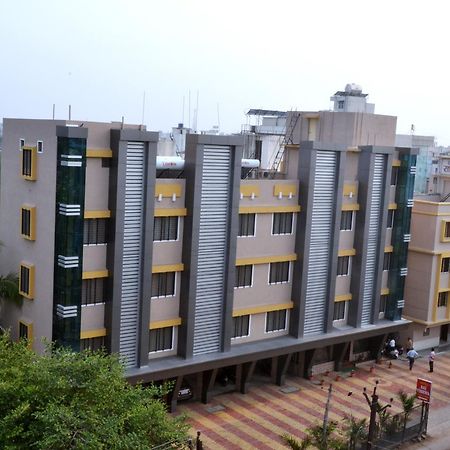 Hotel Yogiraj Shirdi Dış mekan fotoğraf