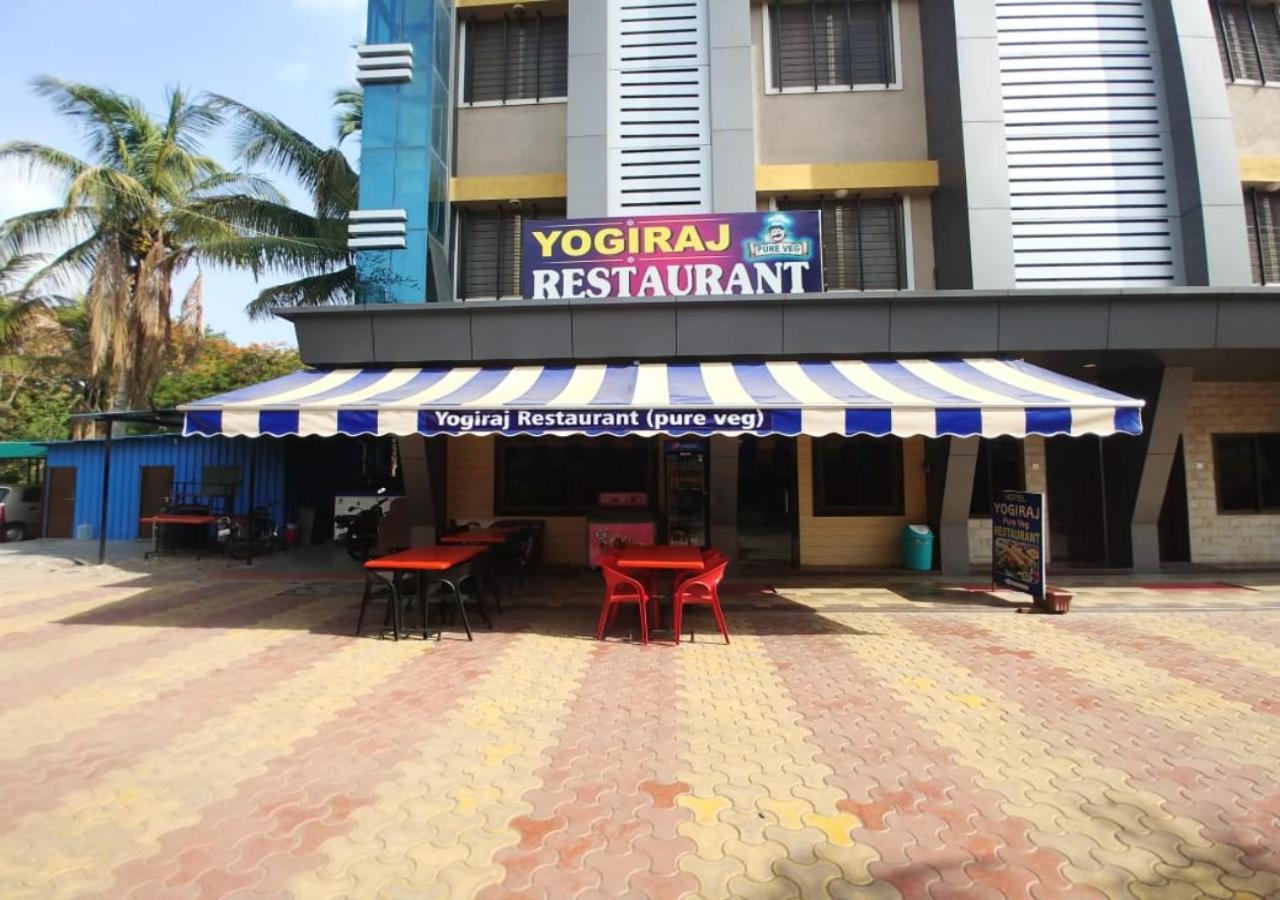 Hotel Yogiraj Shirdi Dış mekan fotoğraf