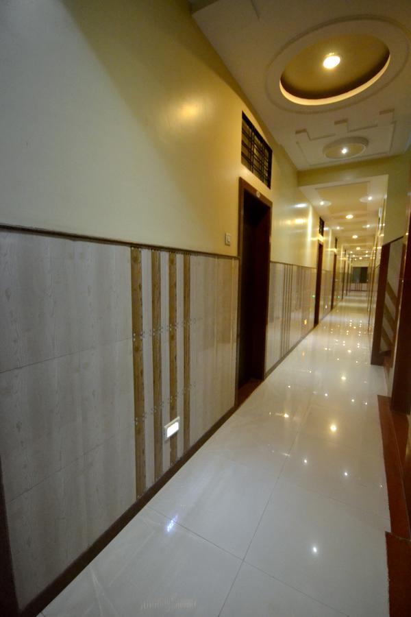 Hotel Yogiraj Shirdi Dış mekan fotoğraf